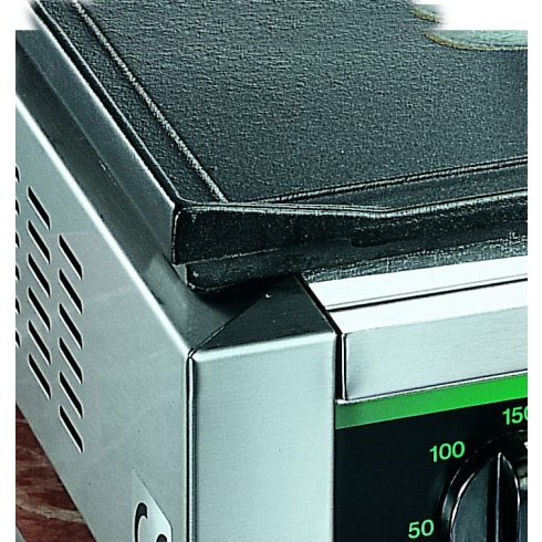 La Felsinea OPEN L-R asztali sütőlap